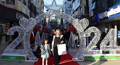 İzmit'te yeni yıllık 'kırmızı halı'