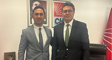 Kazım Yevimli'den CHP Genel Merkezi'ne sunum