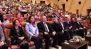 KOÜ'lü gençlere anlamlı film gösterisi