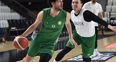 Manisa İstanbul'a konuşlandı