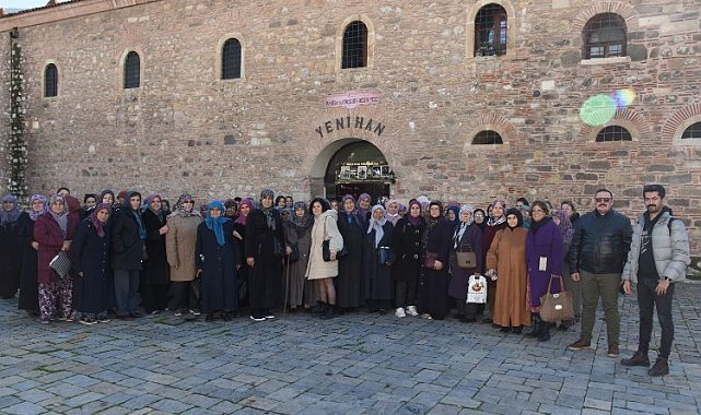 Manisa Saruhanlı kadınlar Büyükşehir'de ağırlandı