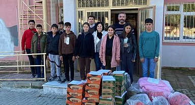 Manisa'dan öğrencilere bot ve mont desteği