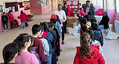 Mardinli hayırsever 10 bin çocuğu güldürdü