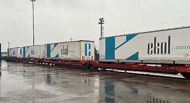 MarmaRay hattından ilk treyler geçiş yapıldı