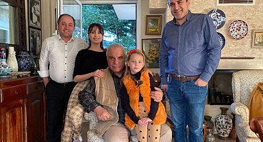 Ödüllü yönetmenden örnek davranış