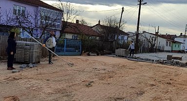 Pazaryeri sokaklarında kış öncesi hummalı çalışma