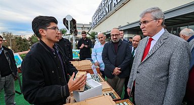 Sakarya'da arıcılar için eller taşın altında