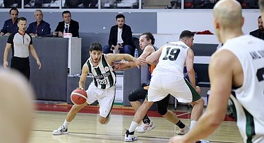 Sakaryalı basketbolcular Antalya'da galibiyet arayacak