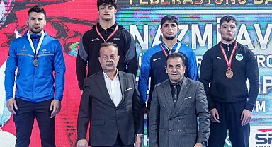 Sakaryalı güreşçiler Türkiye Şampiyonası'nda mindere çıktı