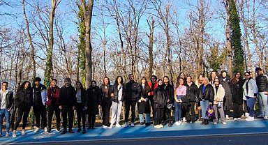 Sakarya'nın gezi programına SUBÜ öğrencileri konuk oldu