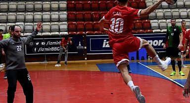 Sakarya'nın kupa serüveni galibiyetle sevinciyle başladı