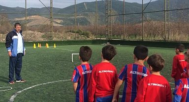 Şefikoğlu Gürsu'da bu kez 'spor adamı' kimliğiyle mesaj verdi