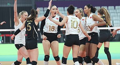 VakıfBank, Kulüpler Dünya Şampiyonası'nda yarı finalde