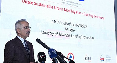 Bakan Uraloğlu, 'sürdürülebilir ulaşım' mesajını Düzce'den verdi
