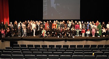 Balıkesir'de 'Çocuklar Oyuna, Anneler Spora'