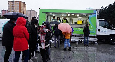 Beylikdüzü'nde iç ısıtan 'günaydın'