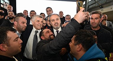 Bursa Büyükşehir Belediyesi'nde toplu sözleşme sevinci