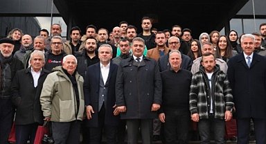 Düzce'de Vali Aslan gazetecilerle buluştu