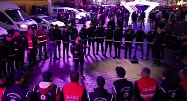 Düzensiz göçmenlere 'Kalkan' oldular!