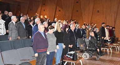 Gemlik’te CHP’li gençler Mumcu ve Okkan’ı unutmadı