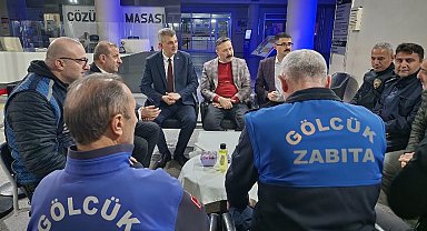 Gölcük'te Başkan Sezer yeni yılı personeliyle karşıladı