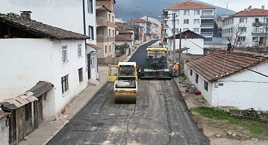 İnegöl Yeniceköy'de yoğun mesai