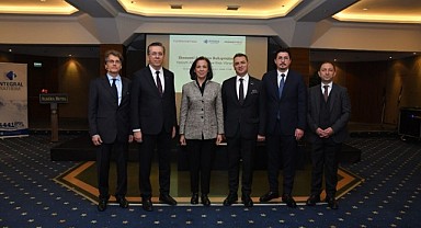 İş dünyası risk yönetimini ve yatırım fırsatlarını Bursa’da değerlendirdi
