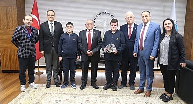 Kayserili miniklerden 'sera' projesi
