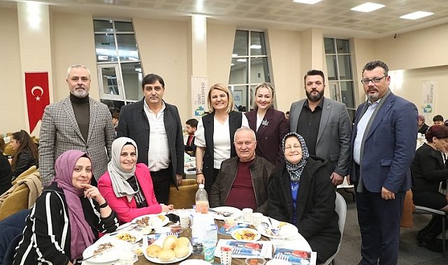 Kocaeli İzmit Belediyesi esnaf için çalışıyor