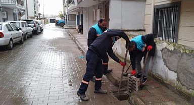 Manisa'da MASKİ ekipleri fırtına ve yağışta sahadaydı