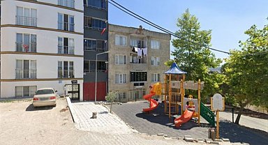 Mustafakemalpaşa'nın o mahallesinde çocuk parkı yapacak yer yok!