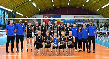 Nilüfer’in sultanları Avrupa’da tur kapısını araladı