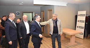 Oktay Yılmaz'dan BEKSİAD'A hayırlı olsun ziyareti