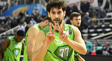 Play-In serisinin ilk maçında galibiyet sevinci