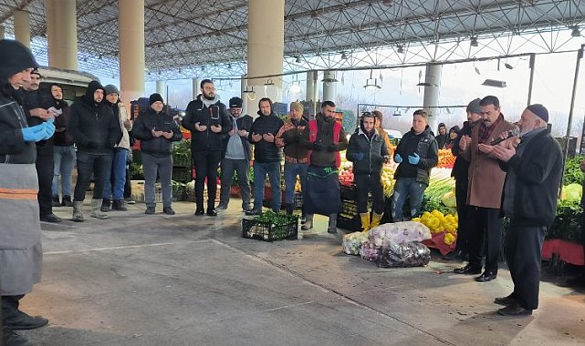Şefikoğlu'ndan Gürsu pazarına bereket...