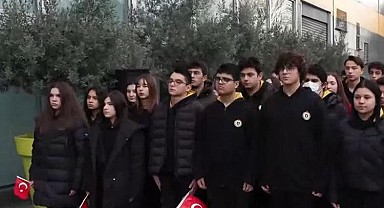 Tüm Türkiye'de öğrencilerden saygı duruşu