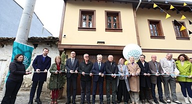 Ürünlü Arı Evi kapılarını açtı