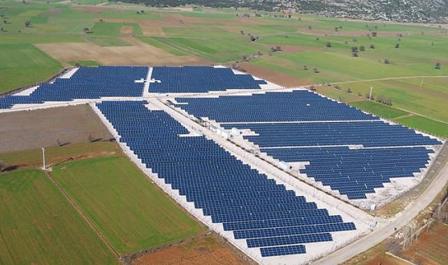 145 bin hanenin elektriği bedava!