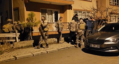 7 yaşındaki oğlunu rehin aldı!