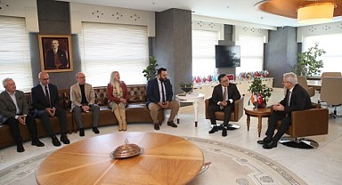 Başkan Erdem Hindistan Başkonsolosu’nu ağırladı