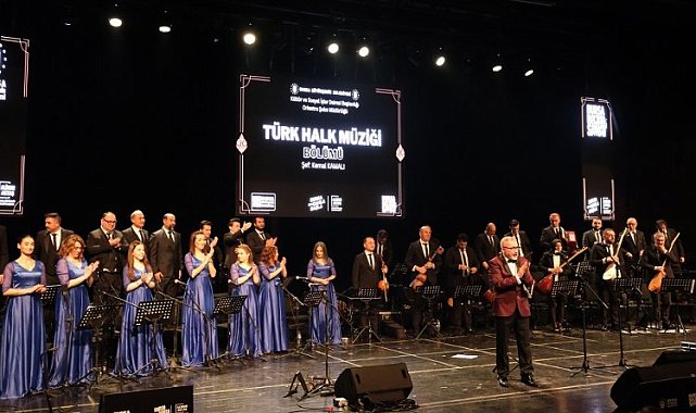 Bursa Merinos AKKM'de türkü ziyafeti