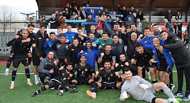 Nilüfer Balıkesir’den 3 puanla döndü