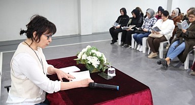 Nilüferli kadınlar bu kez Ayşen Işık’ı ağırladı
