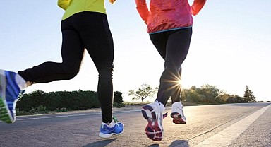 Yatmadan en az 2-3 saat önce yapılan egzersizin uyku kalitesine olumlu etkileri nelerdir?