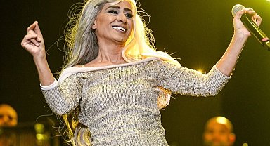 Yıldız Tilbe'den 30'uncu yıl konseri