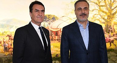Bakan Fidan, Fetih Müzesi'ni ziyaret etti
