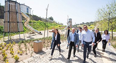 Başkan Soyer son mesai gününde Portakal Vadisi'ni ziyaret etti
