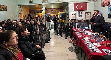 Bilecik Pazaryeri'nde sosyal medya hesabı kapatılan partiden tepki