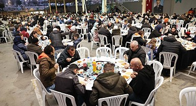 Binlerce Nilüferli iftar sofralarında buluşuyor