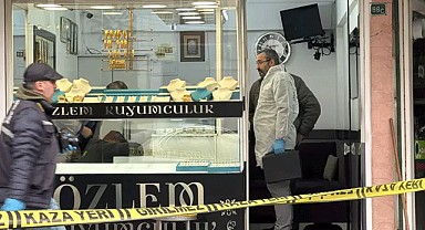 Bursa'da kuyumcu soygunu! 1.5 kilo altın çaldılar
